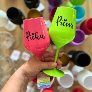 Plastová sklenka na víno - Pička/Pičus
